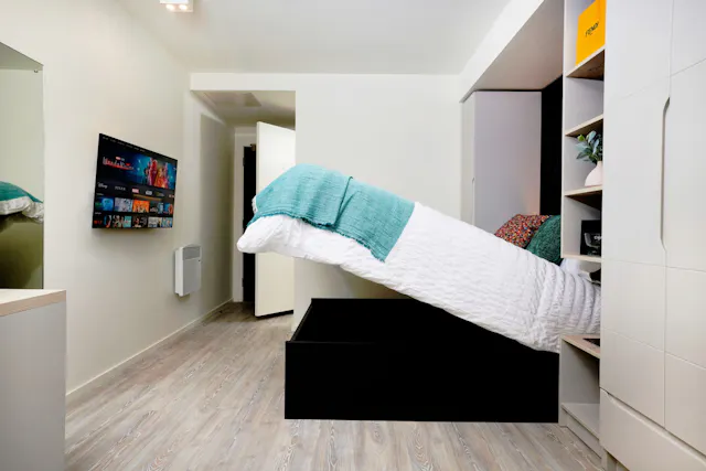 Classic room image 5