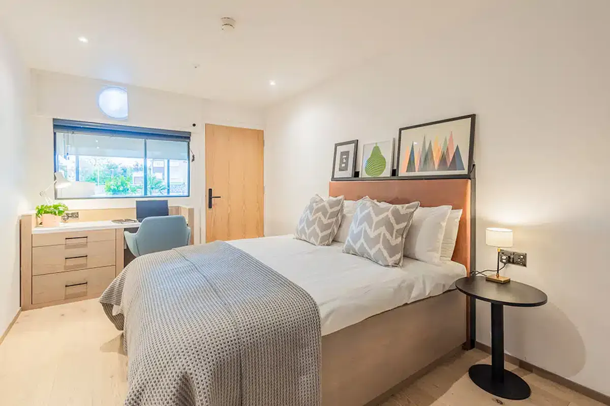 Garden 3 Bed Ensuite ROOM