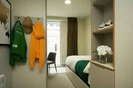 LIV Dublin-Dublin-ROOM-1