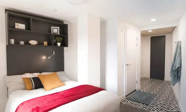 Gold En-Suite room image 1