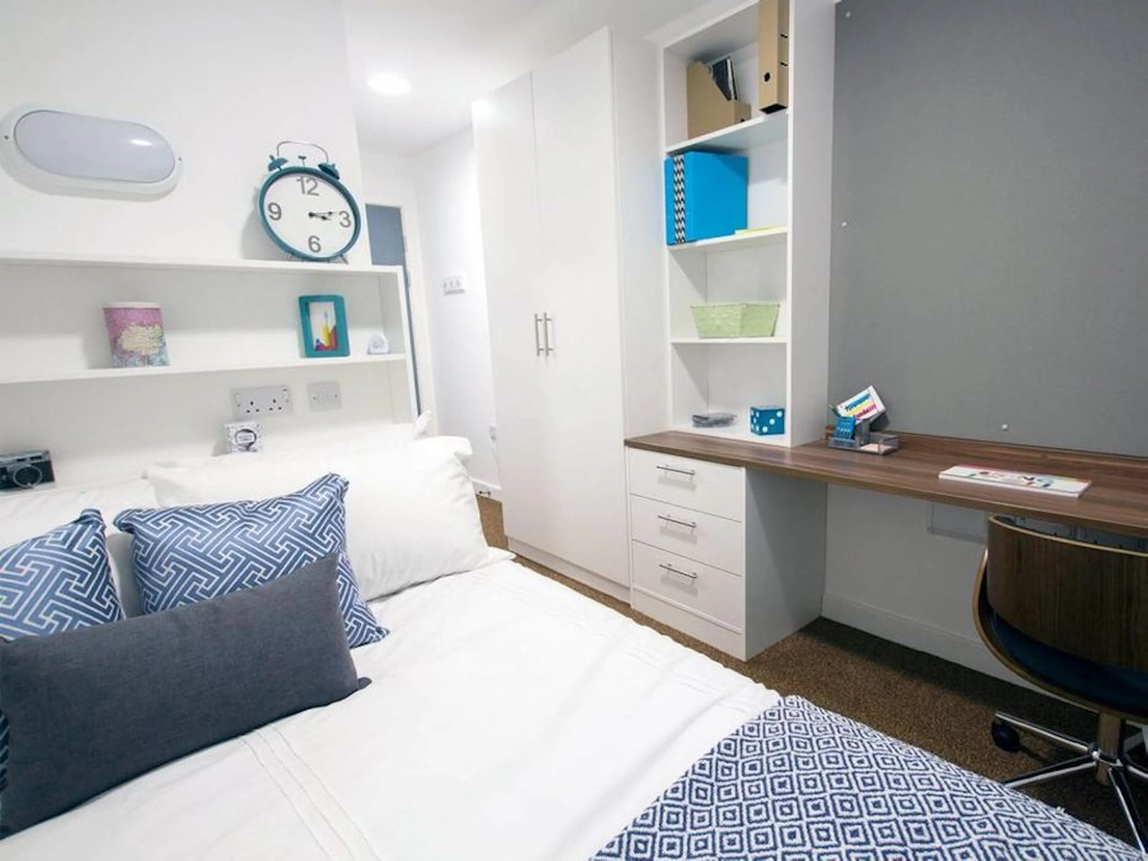 Gold En Suite ROOM 4