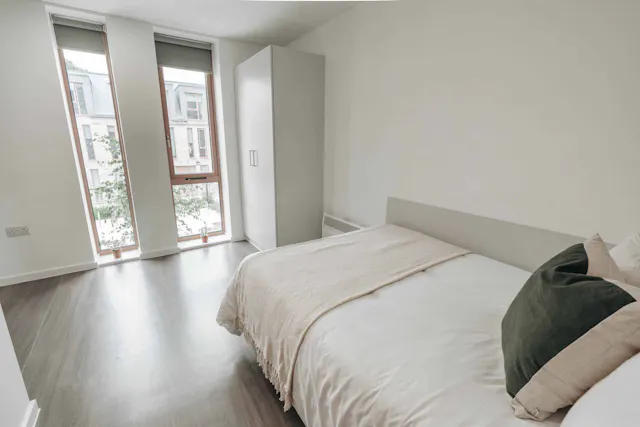 Gold En-Suite room image 1