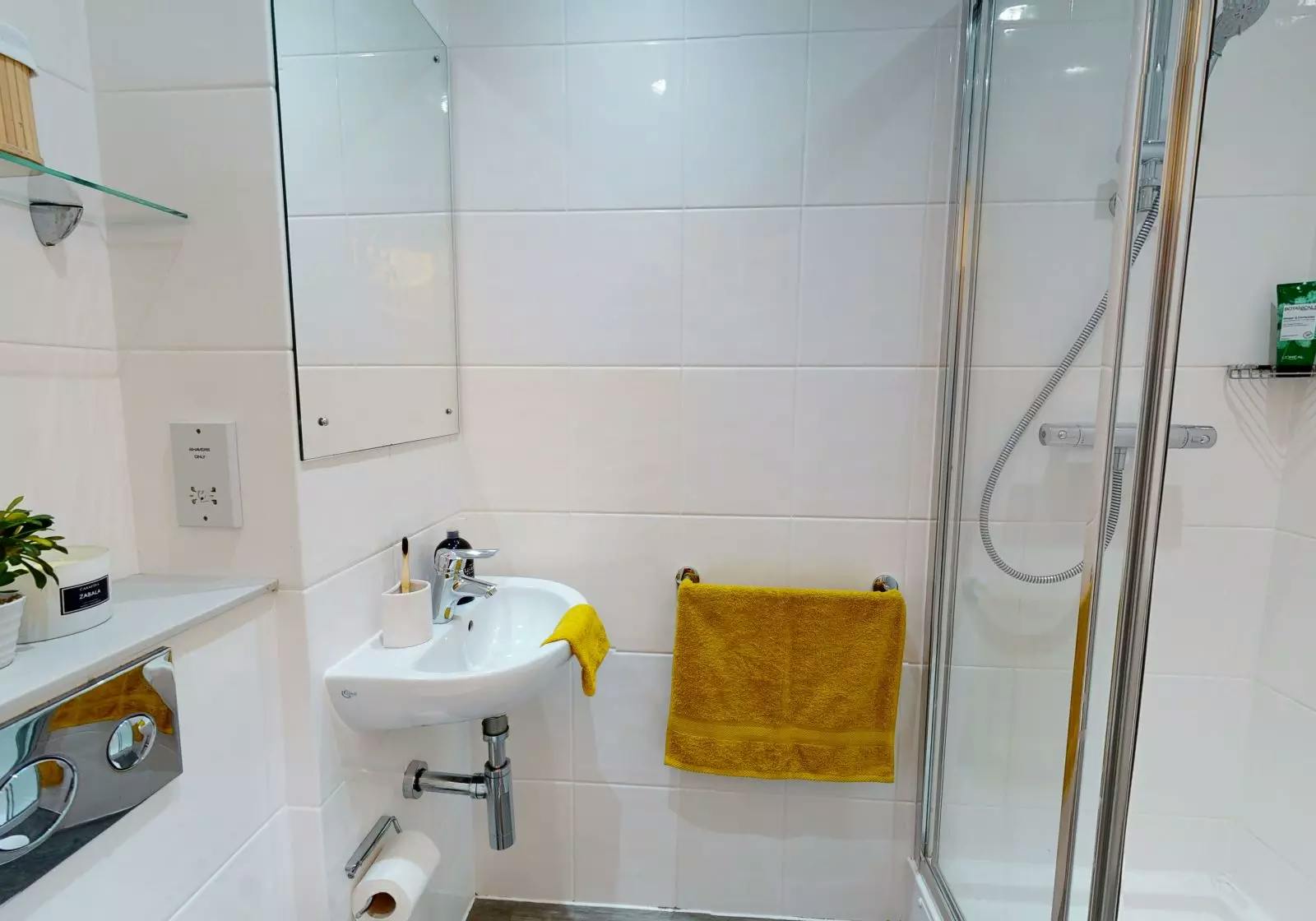Gold En Suite Plus