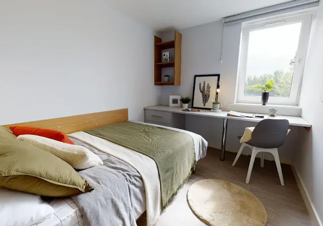 Gold En Suite room image 1