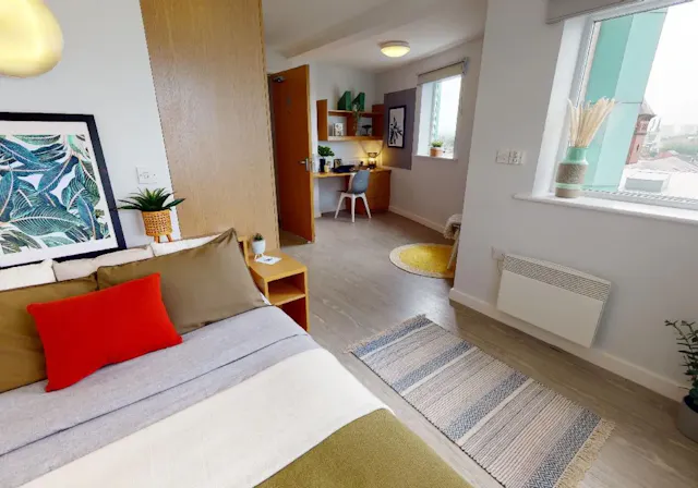 Gold En Suite room image 1