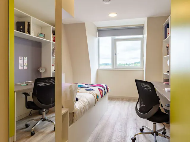 Gold En Suite room image 1