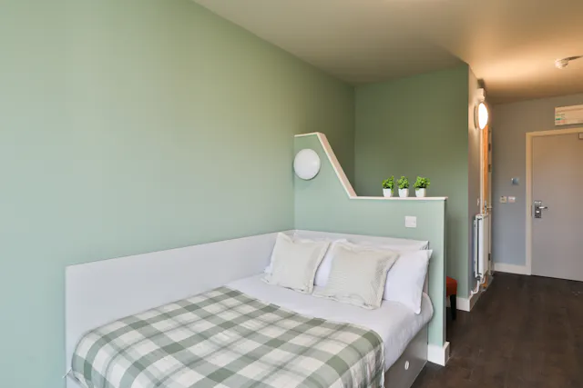 Gold En-Suite room image 1