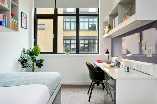 Gold Ensuite - Single Occupancy room image 1