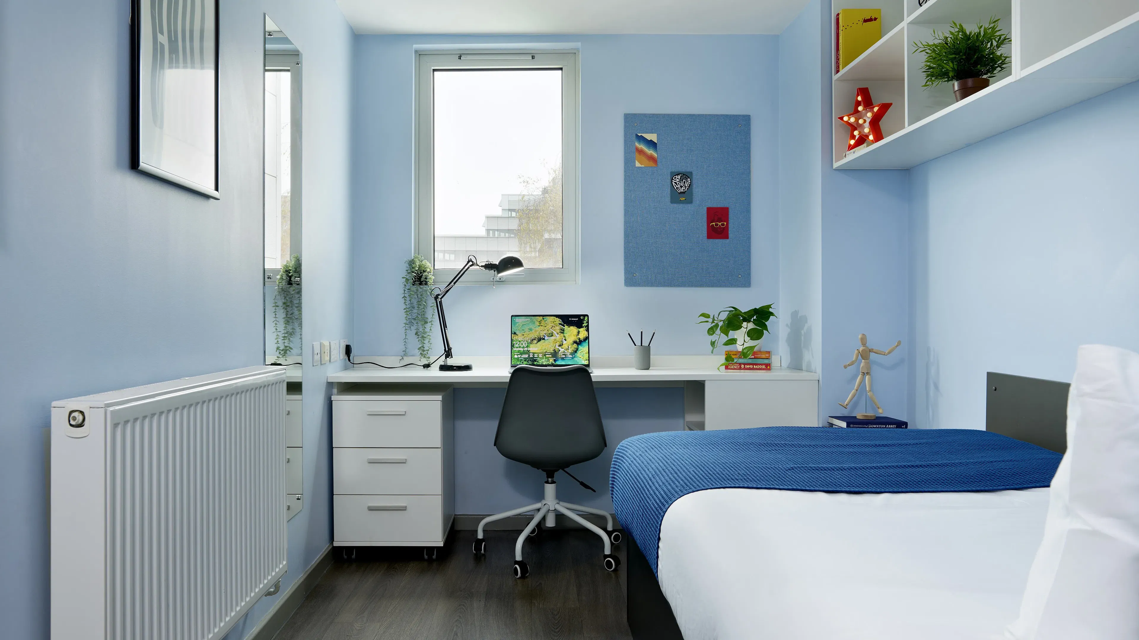 Gold Ensuite ROOM 2