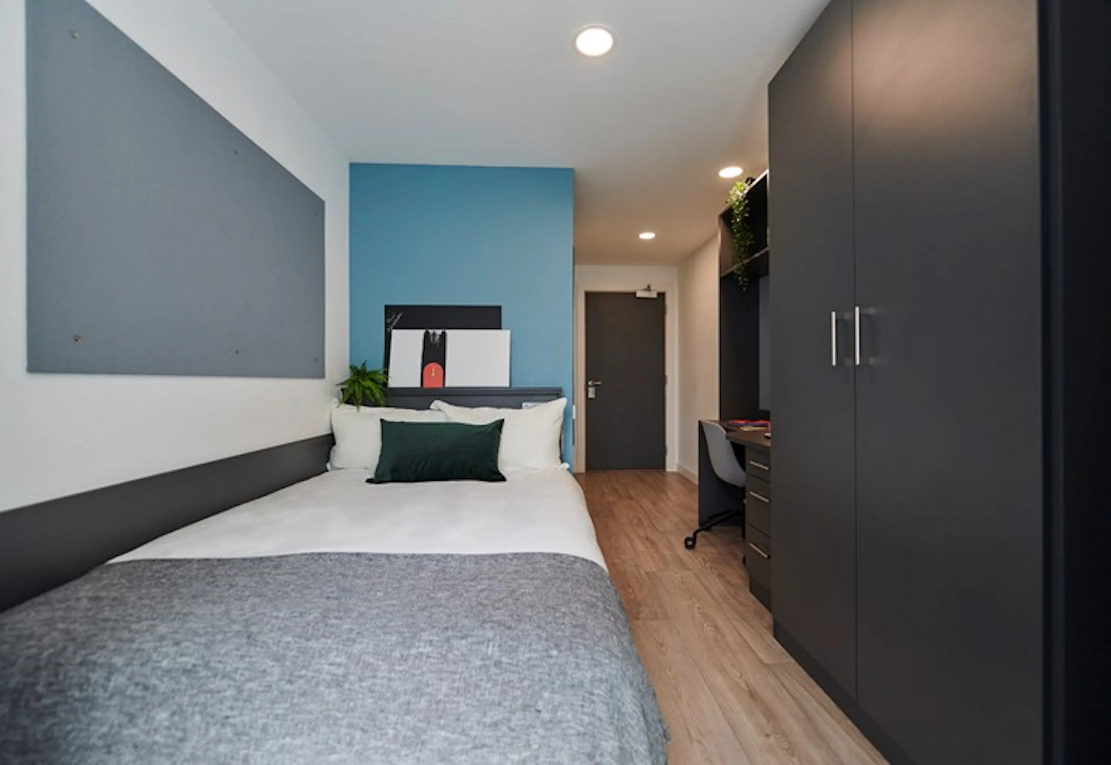 Gold En-Suite ROOM 3