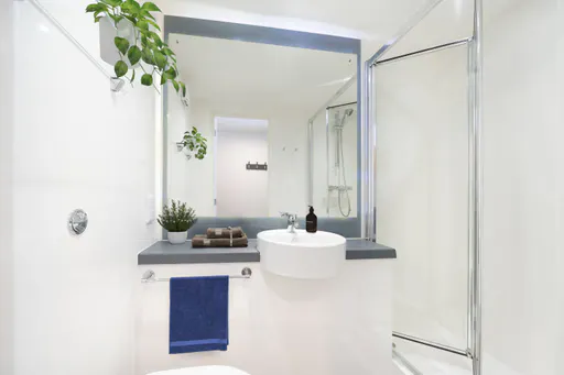 Gold Ensuite Upper Level