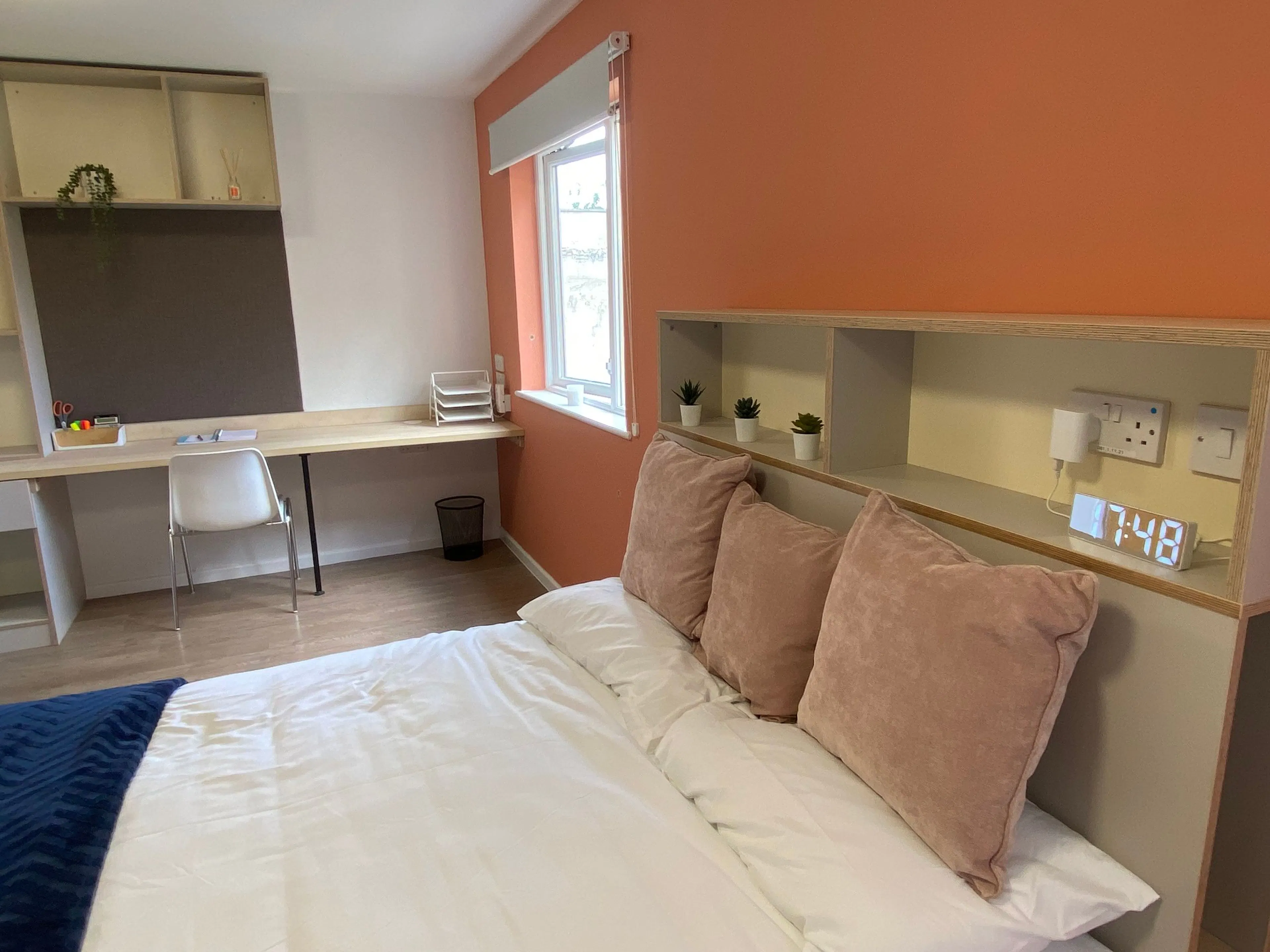 Gold Ensuite ROOM 4