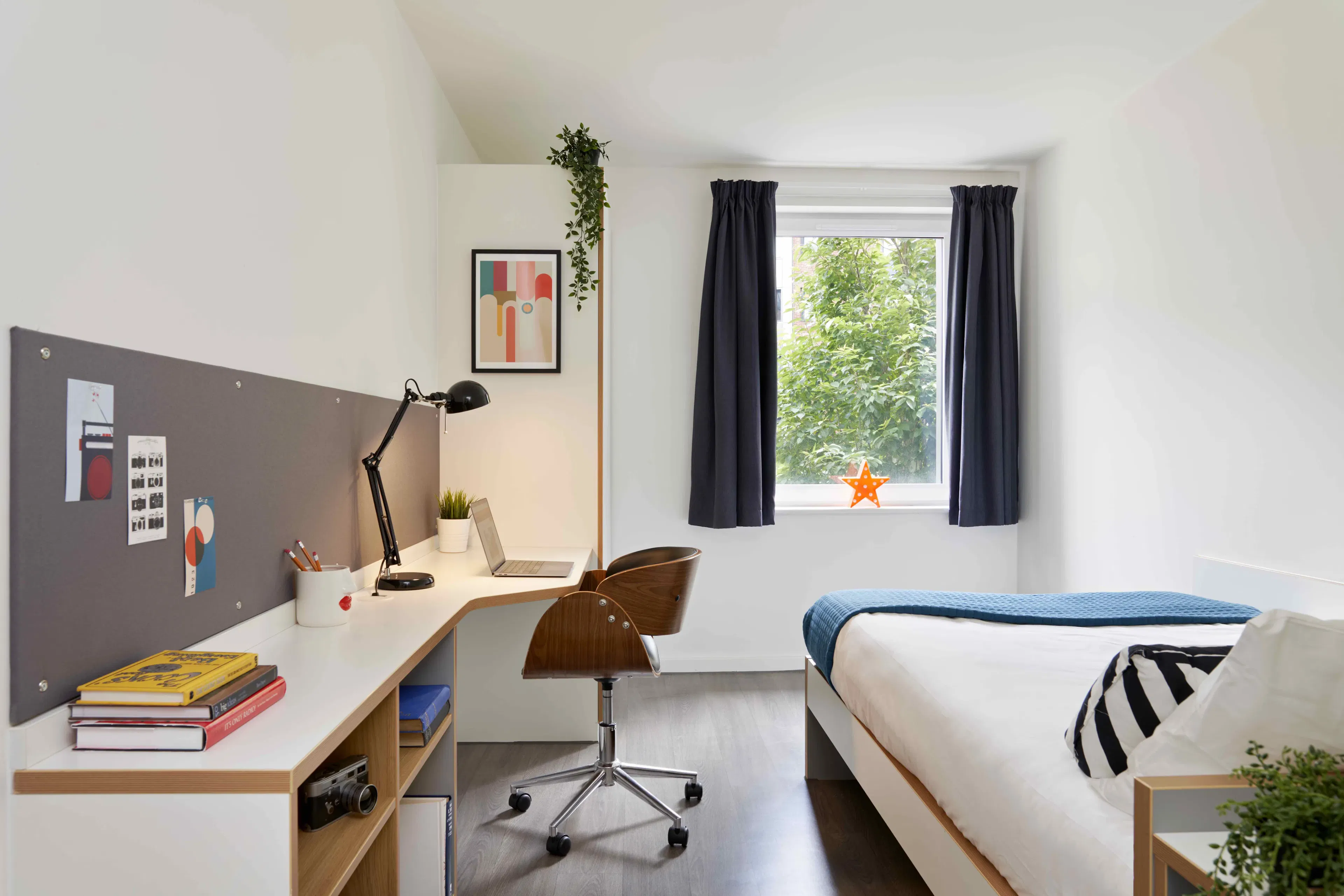 Gold En-Suite ROOM 2