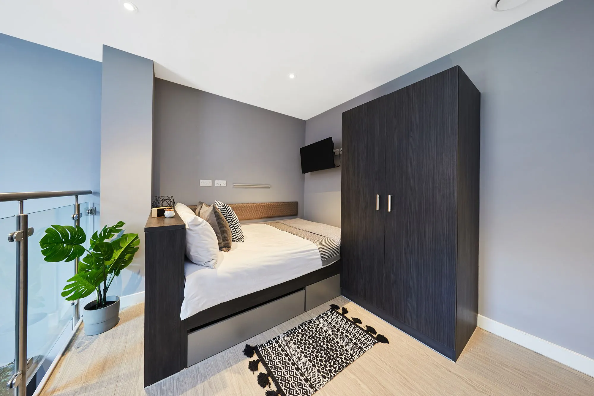 Gold Mezzanine Apartment
