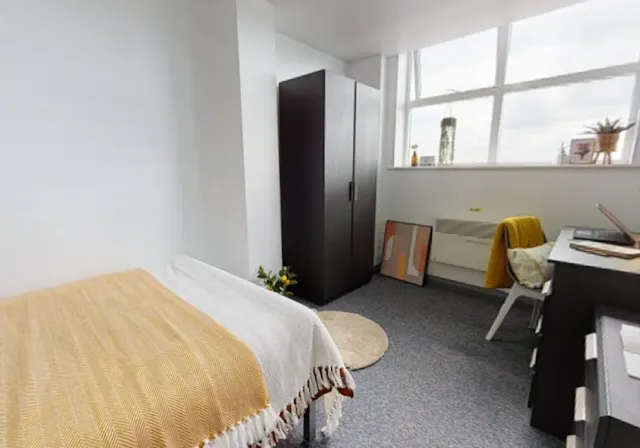 Gold Plus Room room image 2