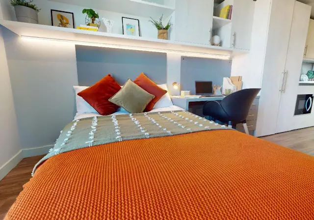 Gold Studio Premium room image 1
