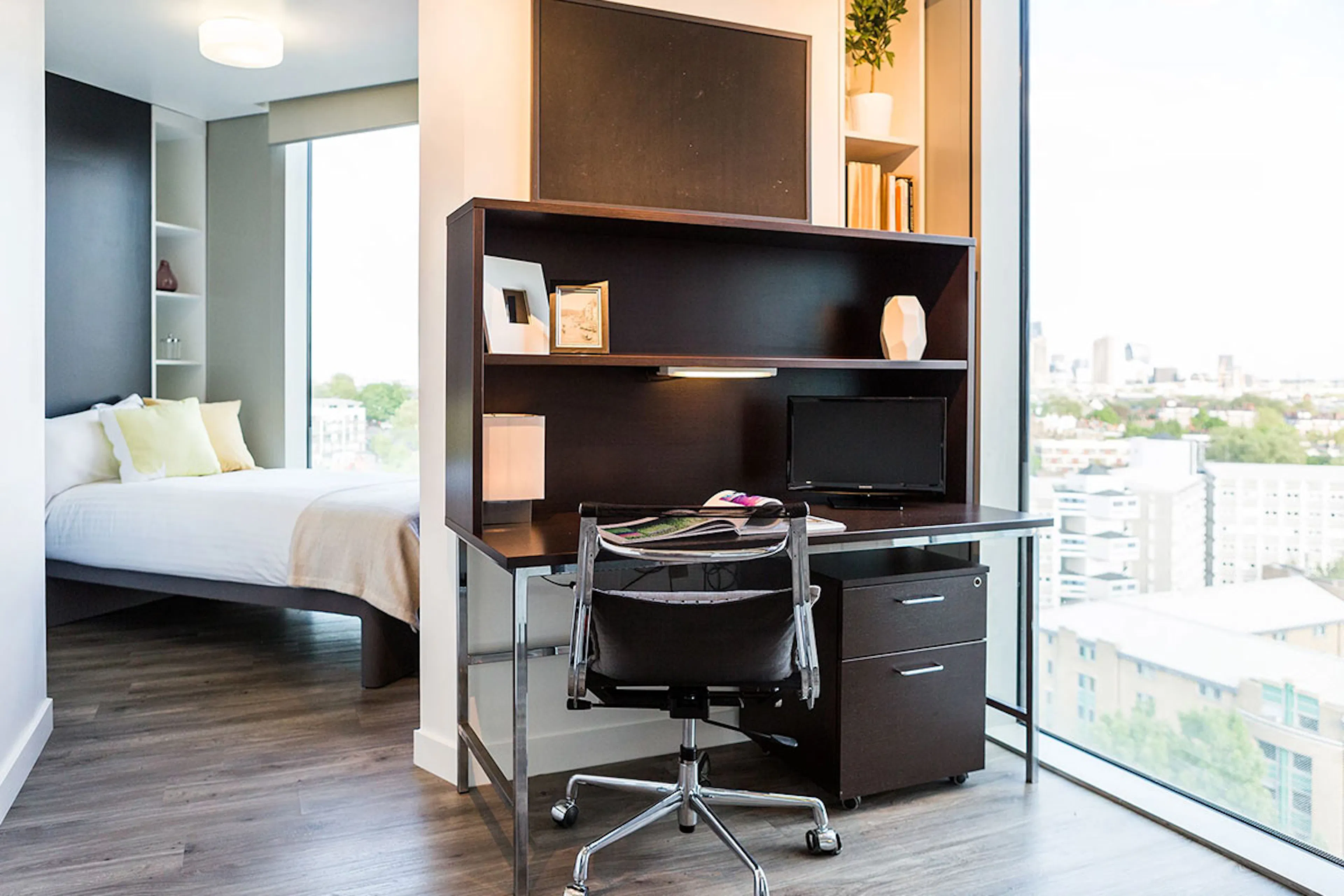 Gold Studio Upper level ROOM 2