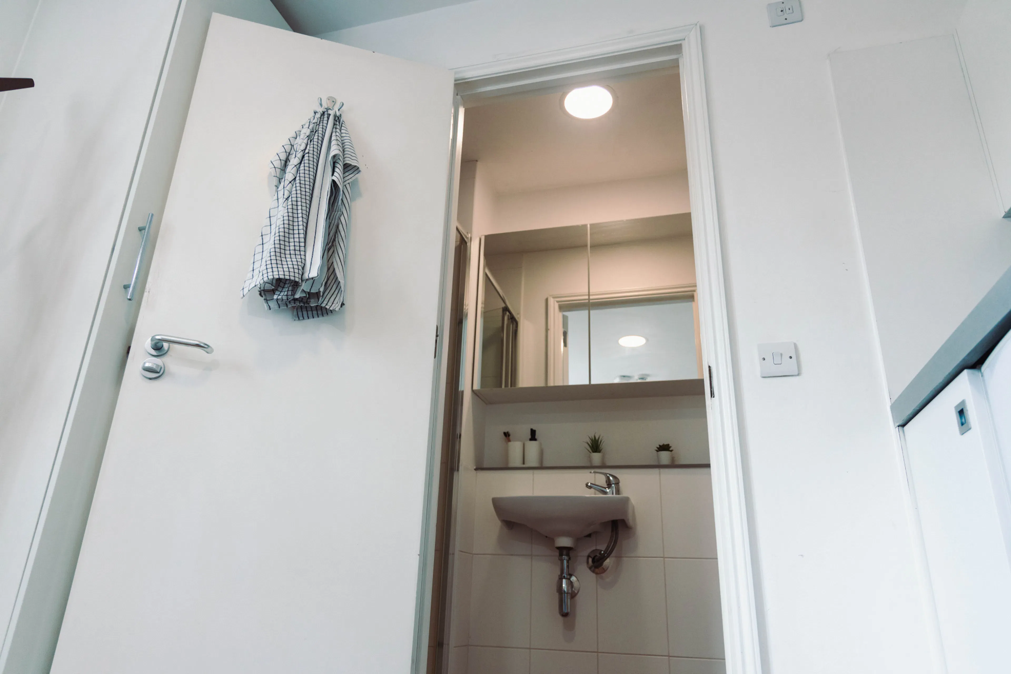 Gold Studio BATHROOM 3