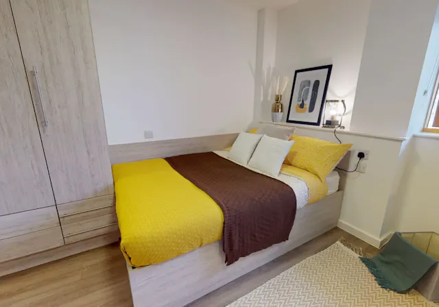 Gold Studio room image 1