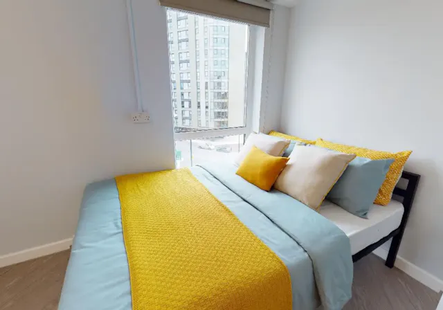 Gold Studio room image 1