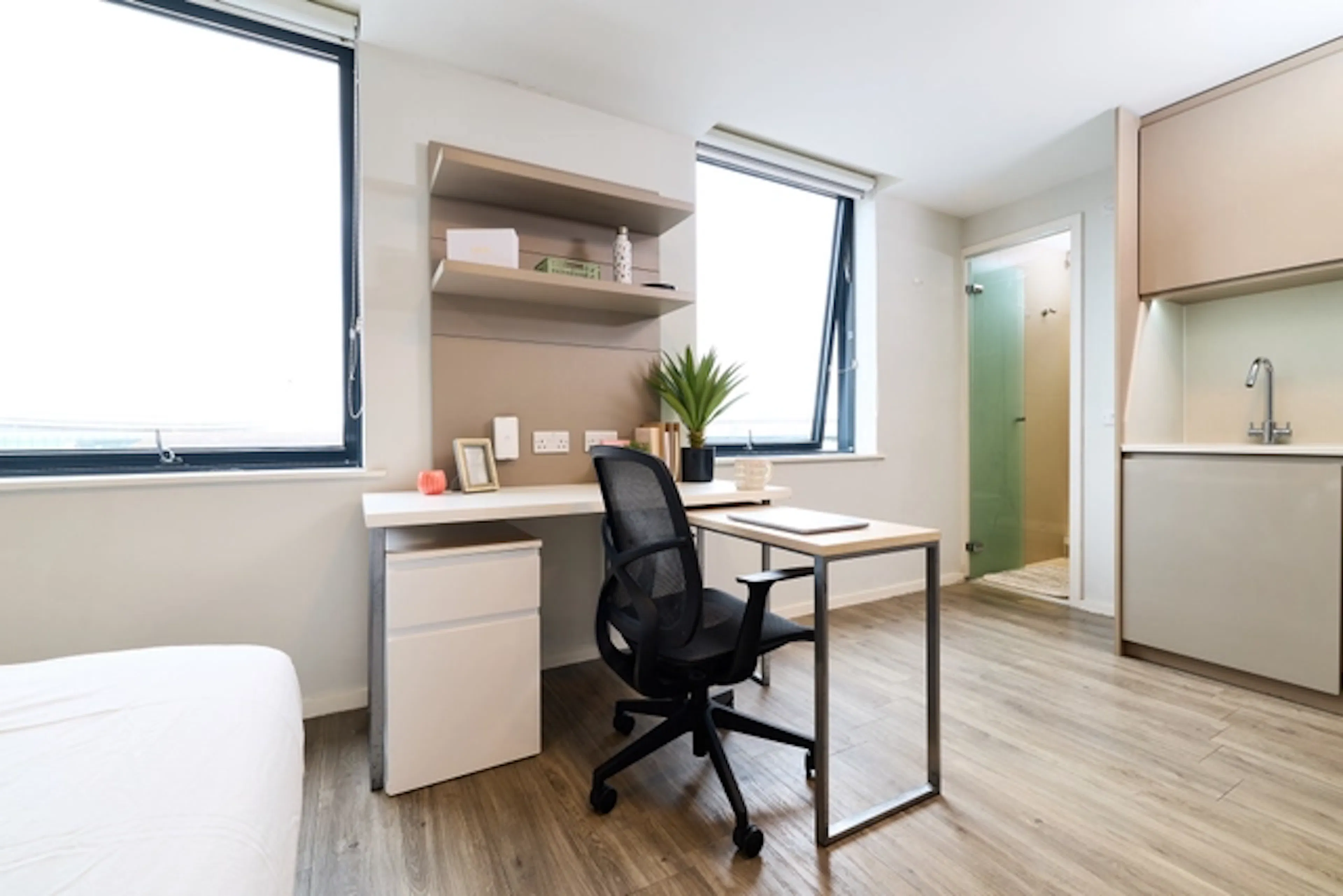 Gold Studio ROOM 3