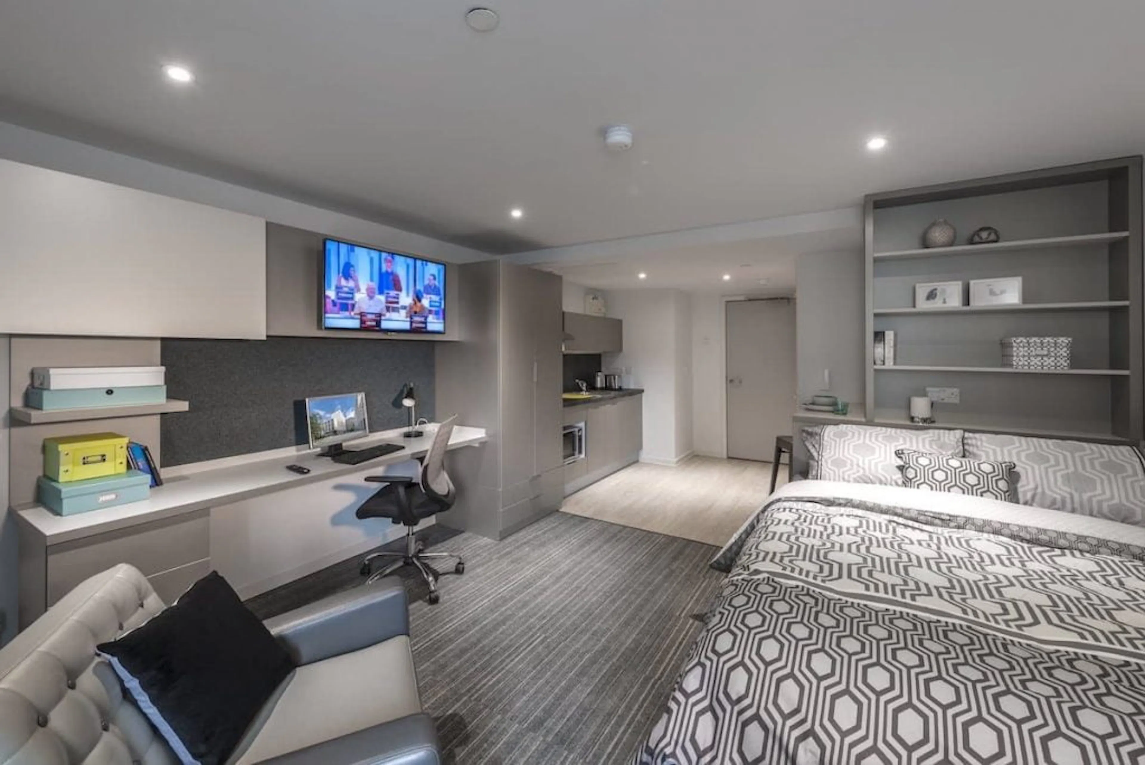 Gold Studio ROOM 4
