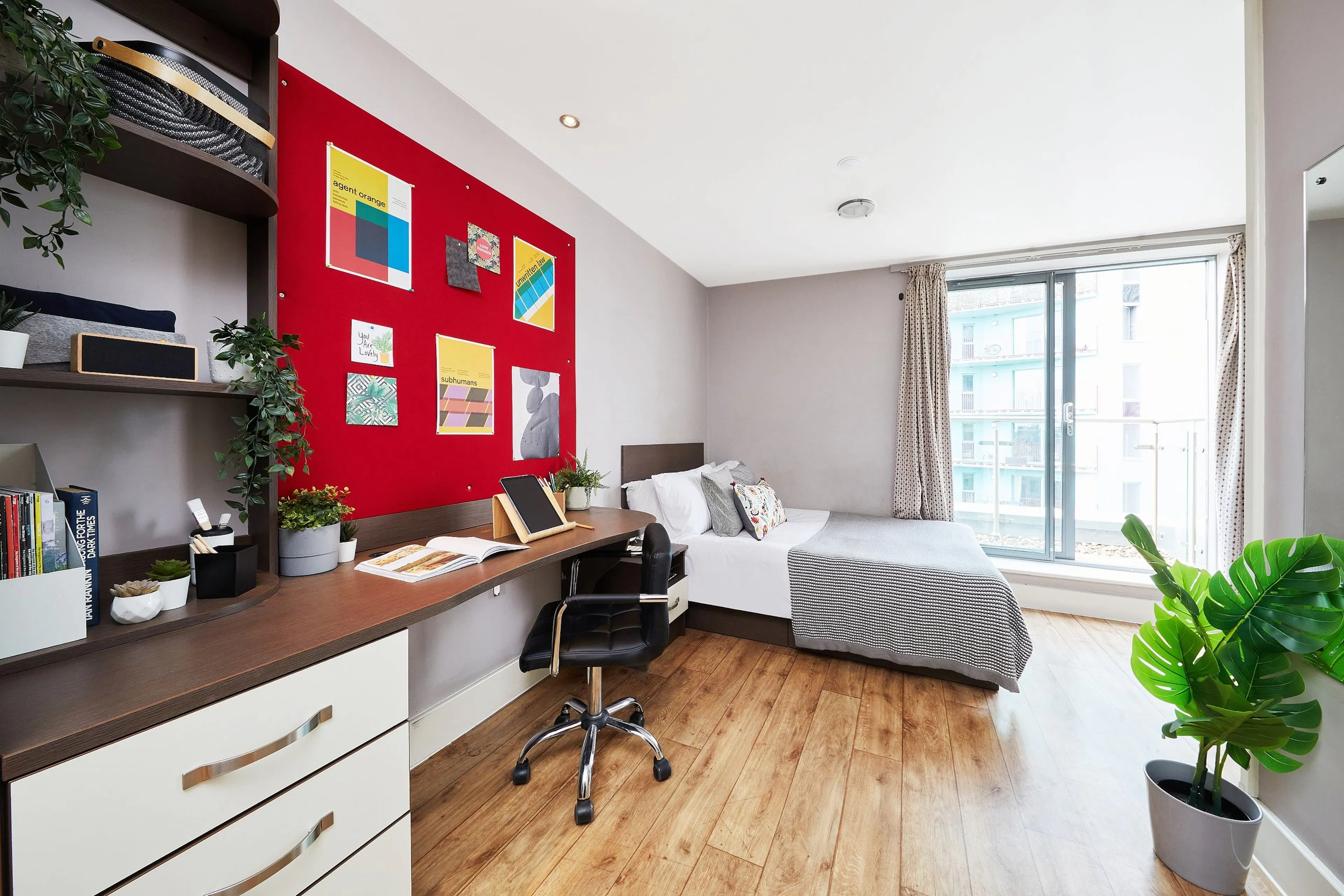 Gold Studio ROOM 4