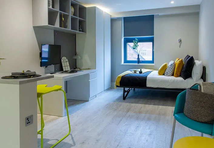 londonist-seven-sisters-london-Gold Studio