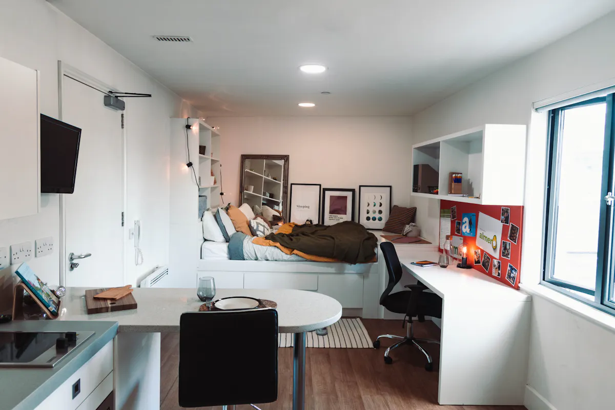 Gold Studio ROOM