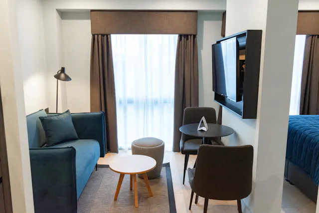 Grand Studio Apartment room image 2