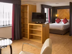 roomzzz-leeds-city-west-leeds-Grande Studio