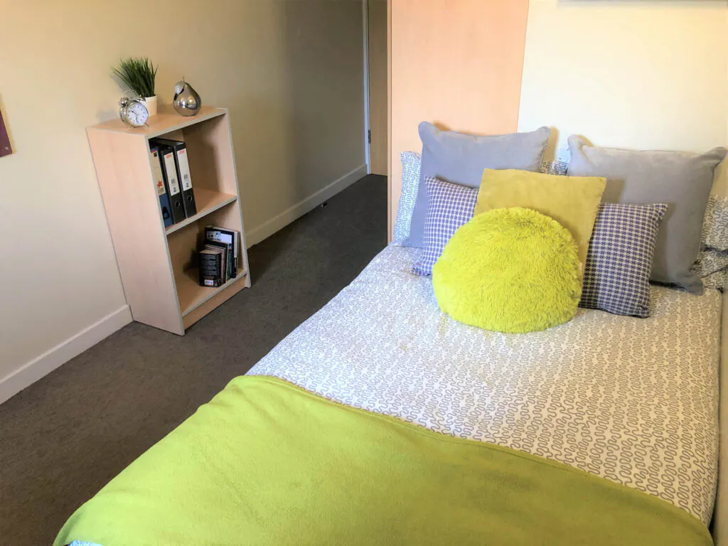 Classic Ensuite(UK Guarantor not required)