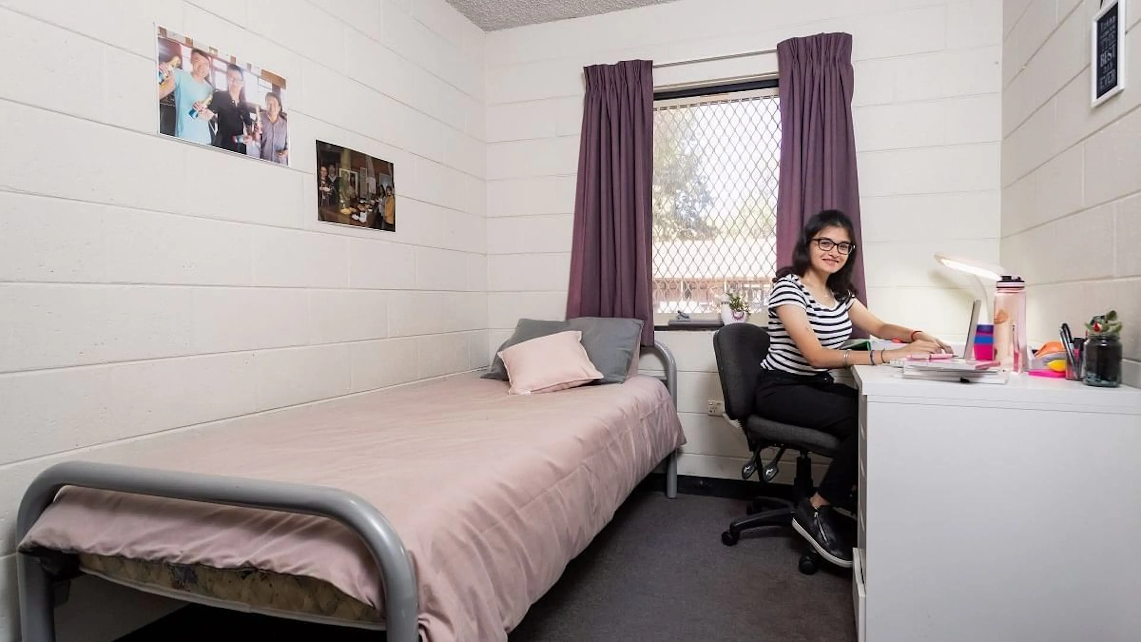 ROOM ROOM 2