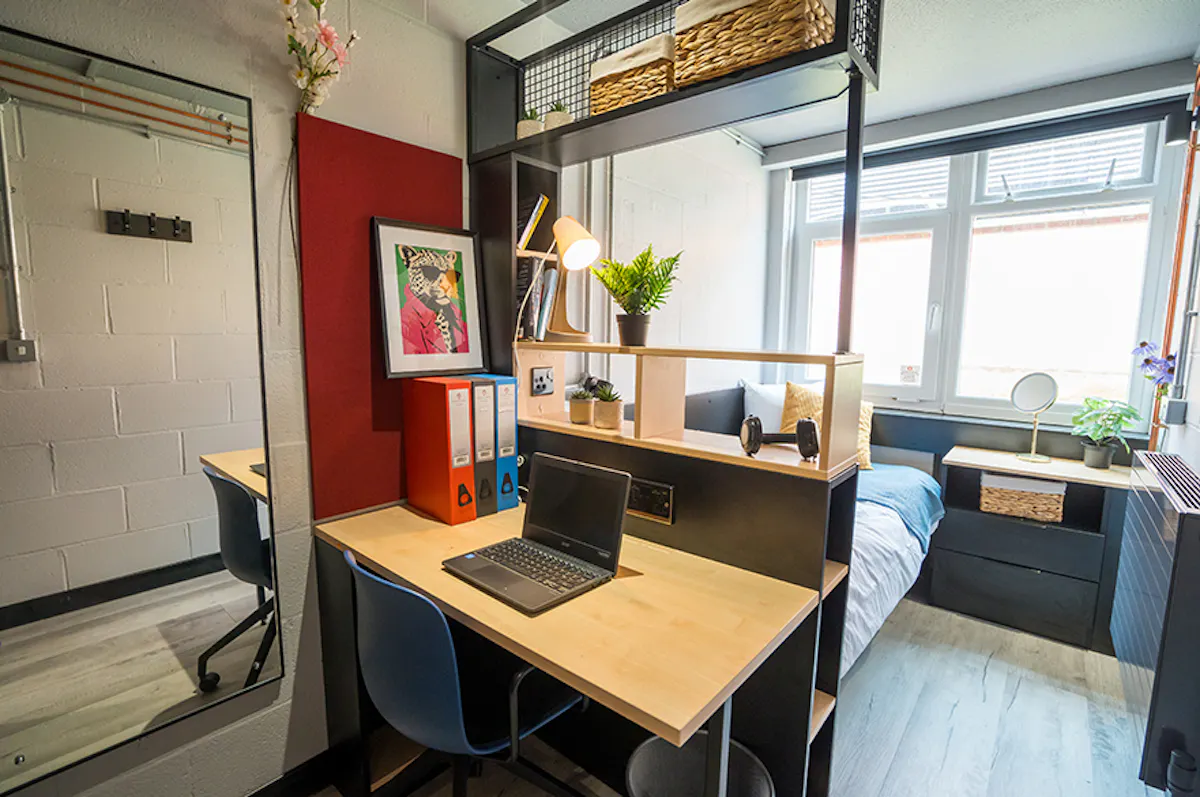 Standard Shared Apartment ROOM