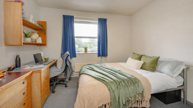Classic Ensuite room image 1