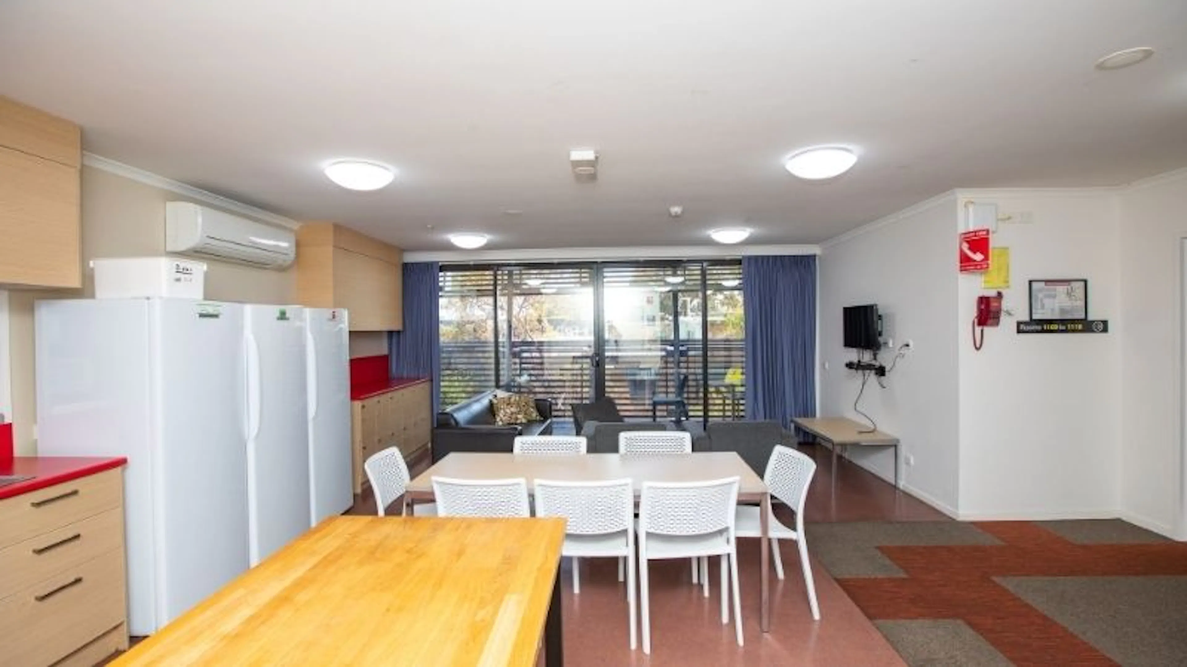 Single Room - Hillside KITCHEN 1