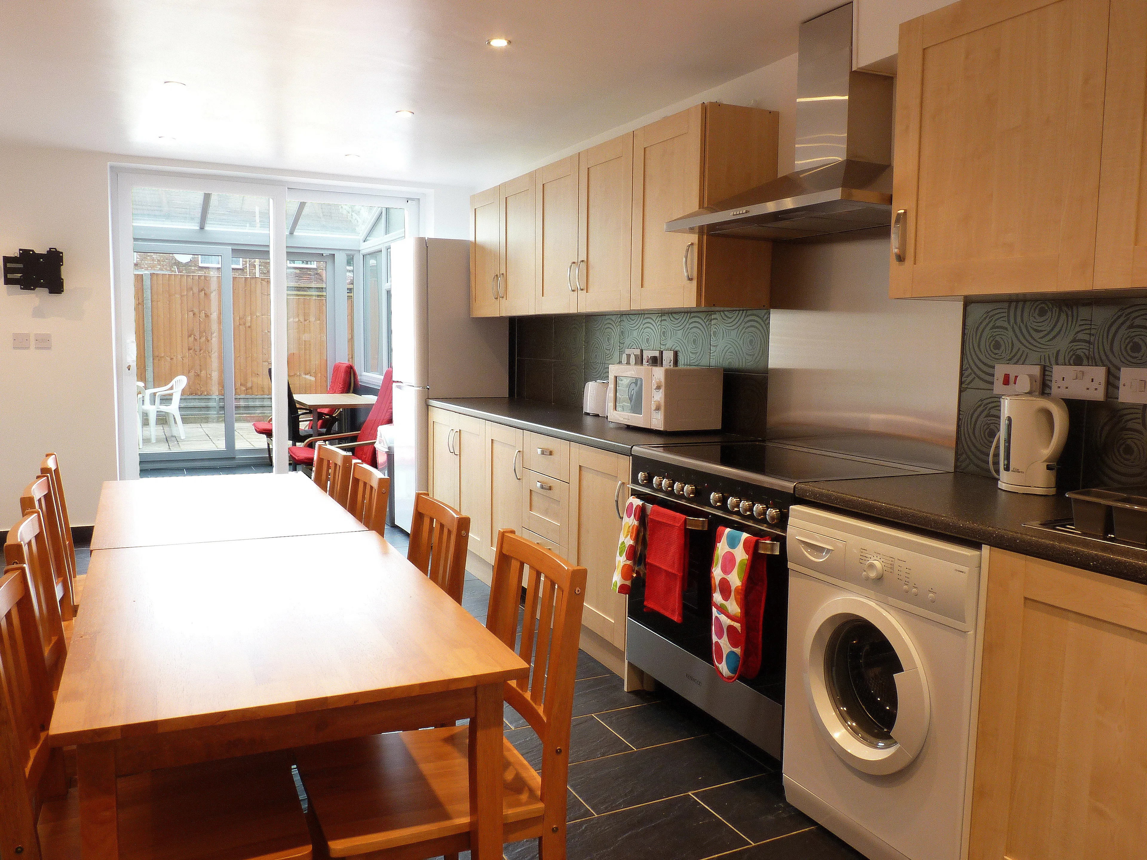 KITCHEN KITCHEN 4