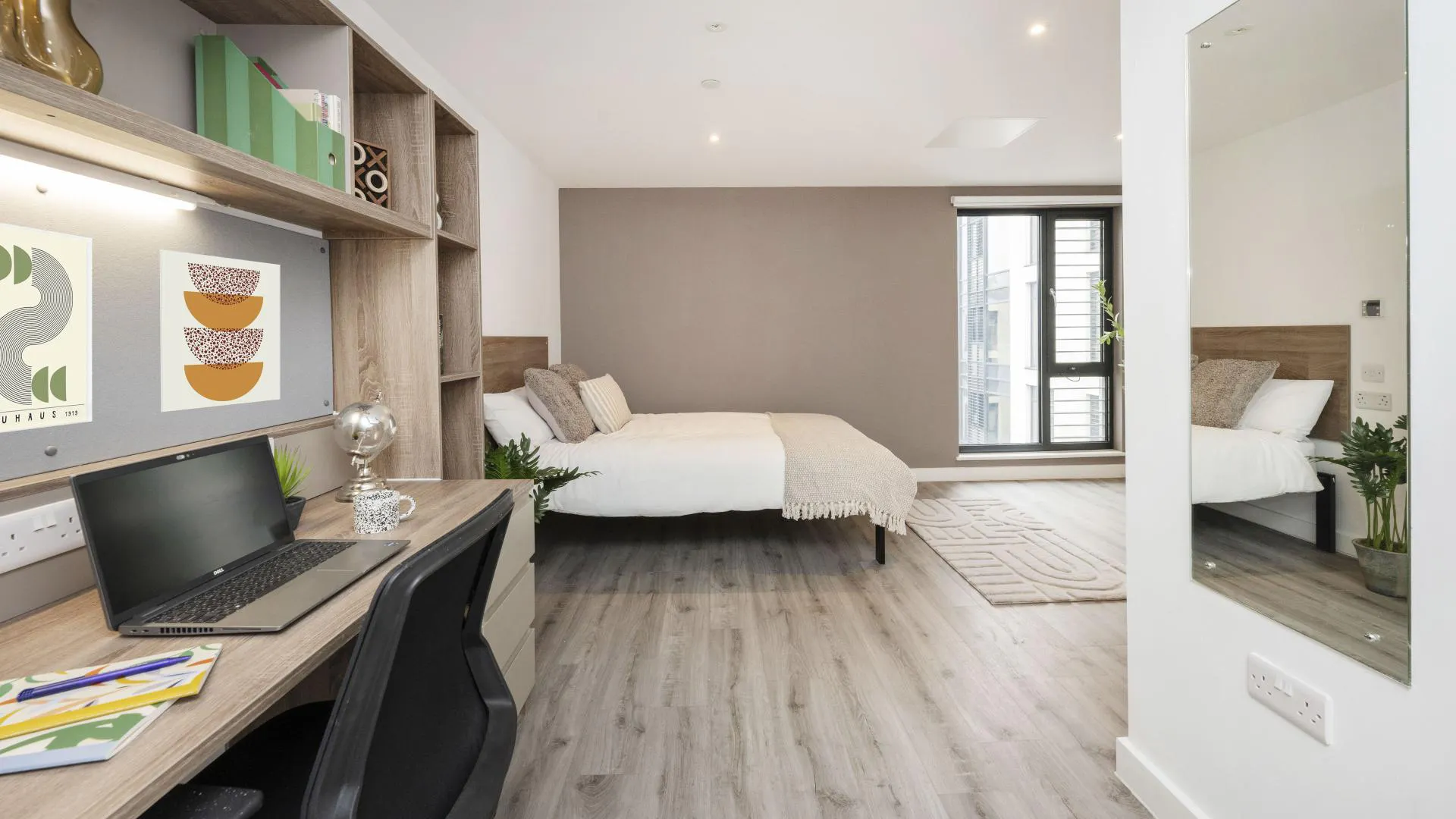 Superior Ensuite Plus