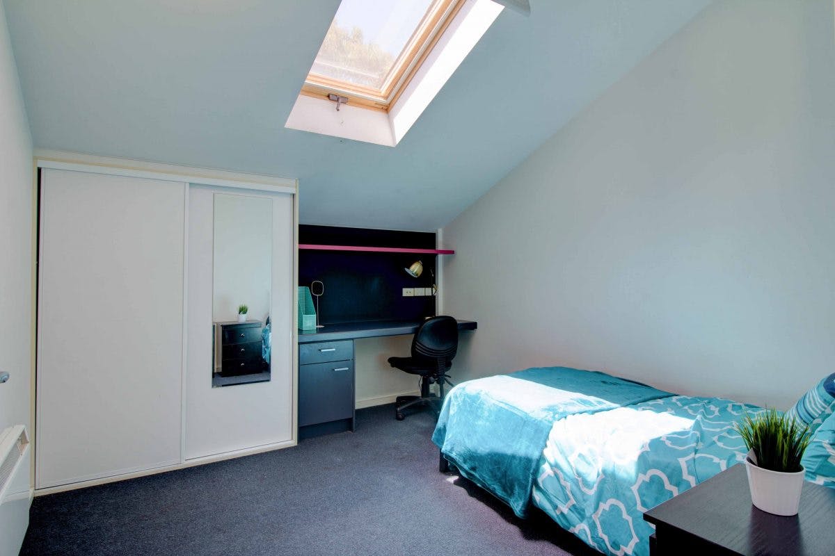 141-waverley-road-malvern-east-melbourne-2 Bedroom style 2