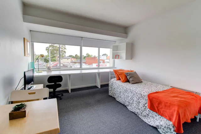 Medium Studio room image 1