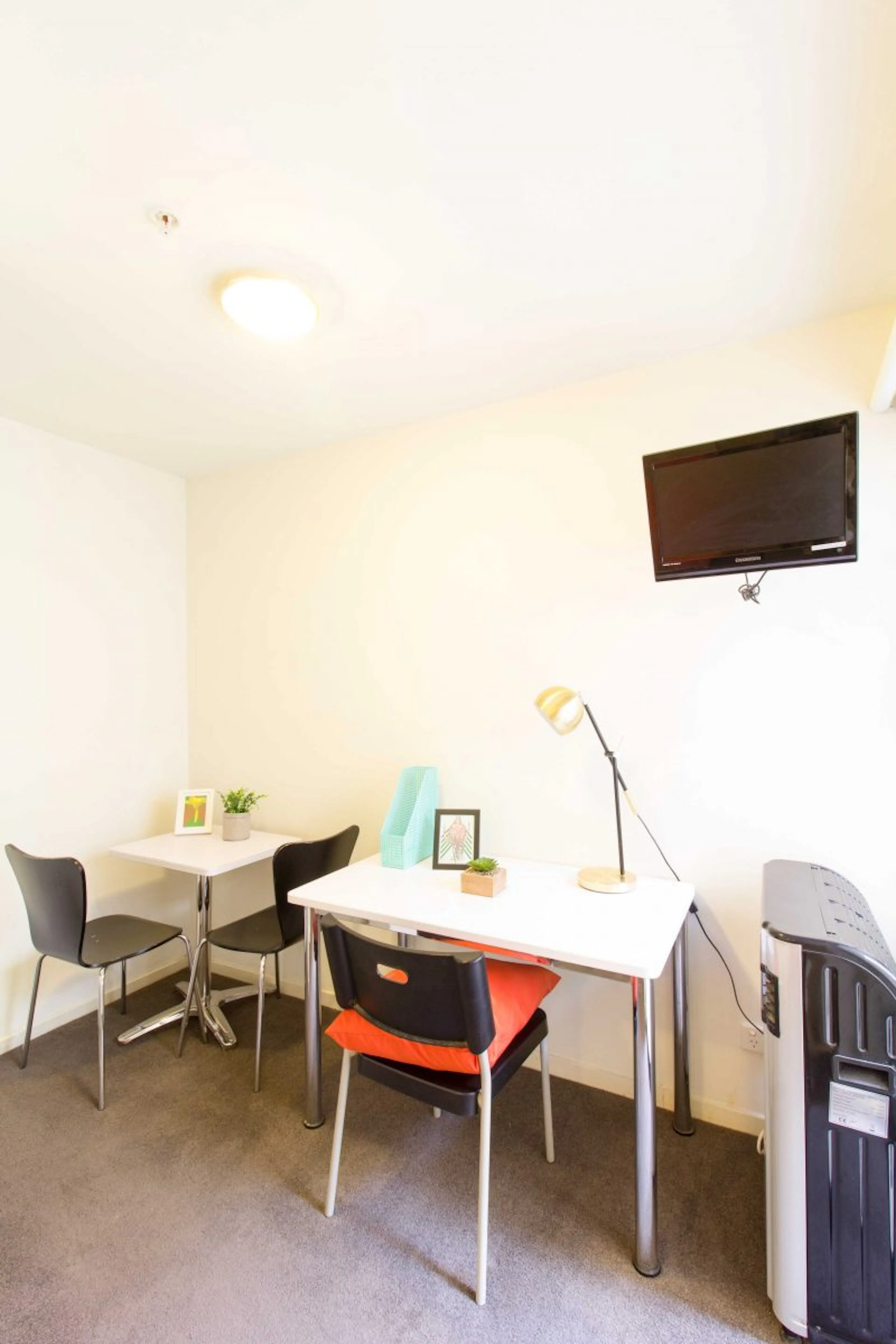 1 Bedroom with Terrace ROOM 2