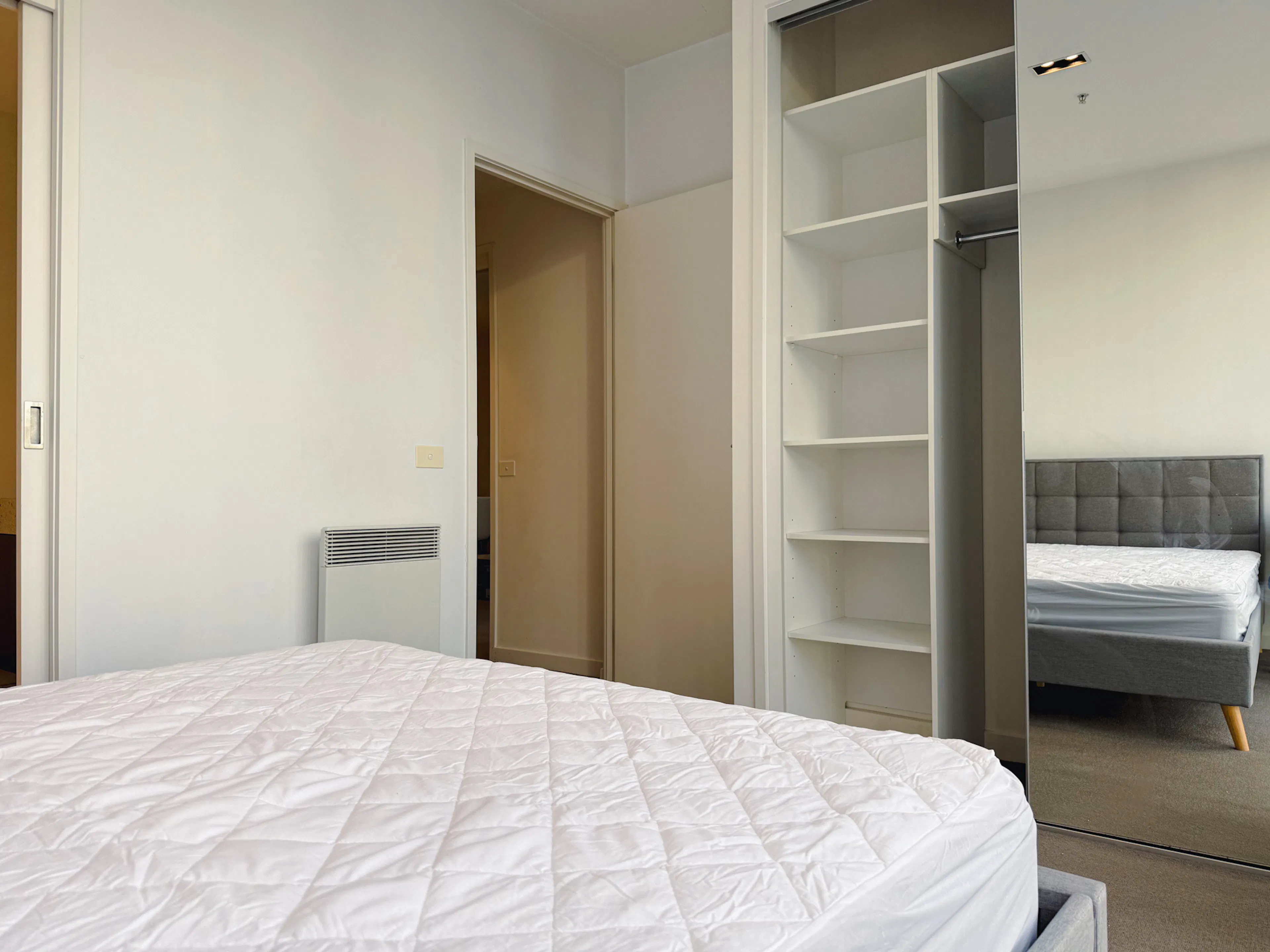 Third Room (3 Bed,2 Bath) ROOM 4
