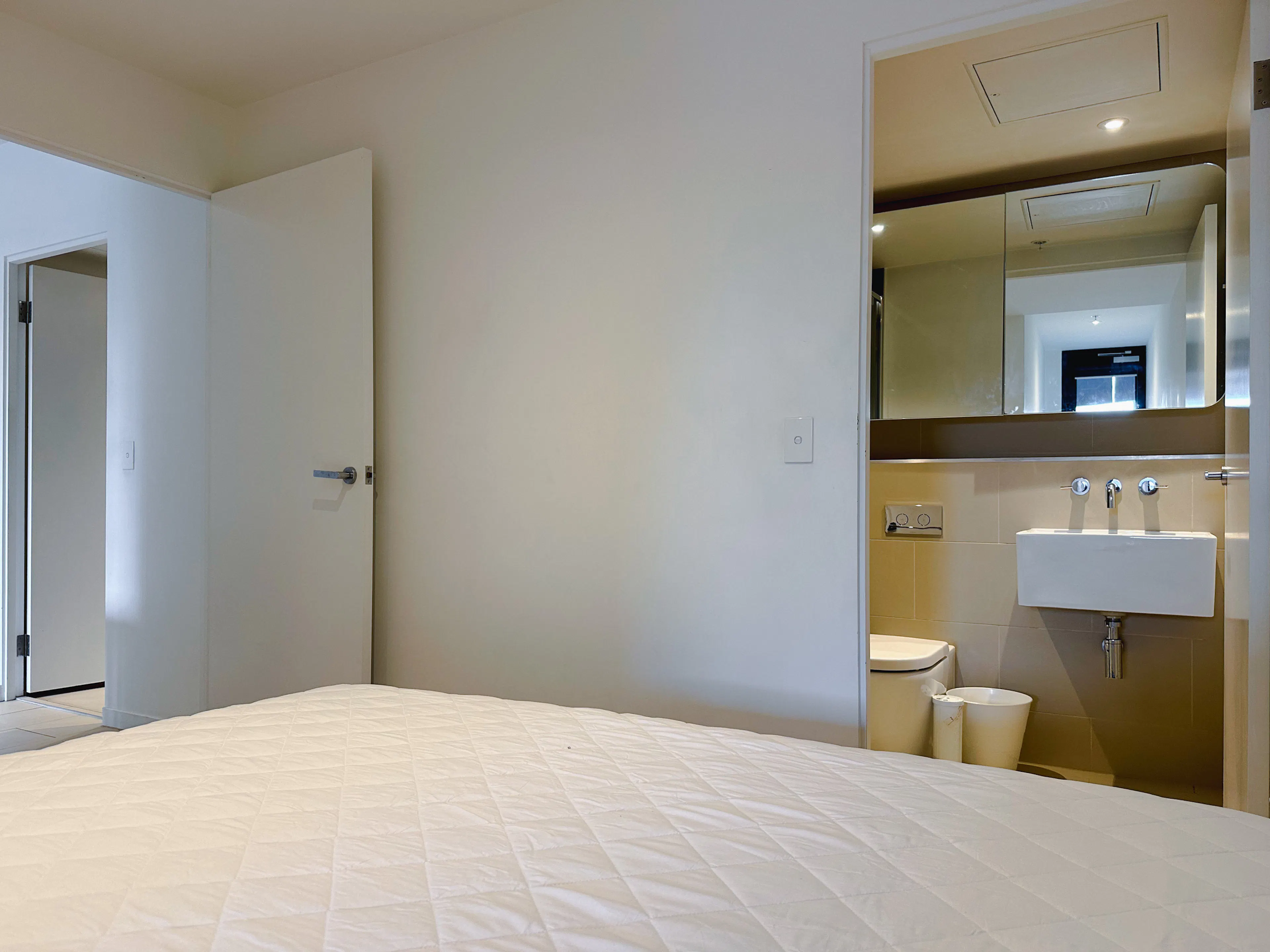 Master Room (2Bed,2Bath) ROOM 4
