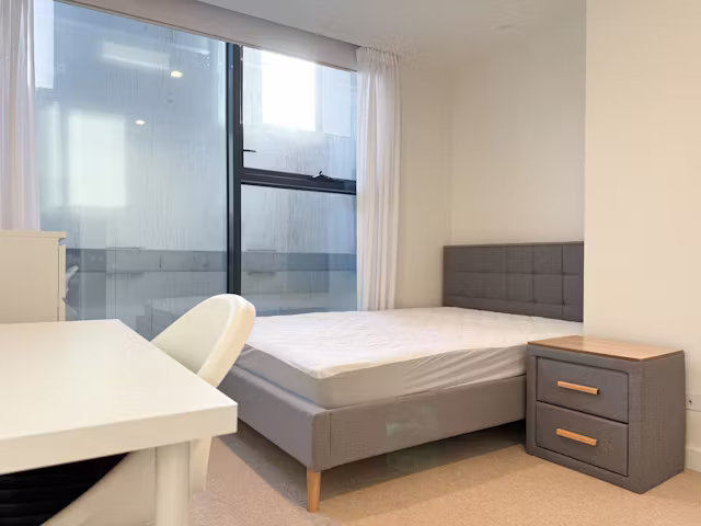 30128-bouverie-st-melbourne-Second Room (2Bed,2Bath)-1