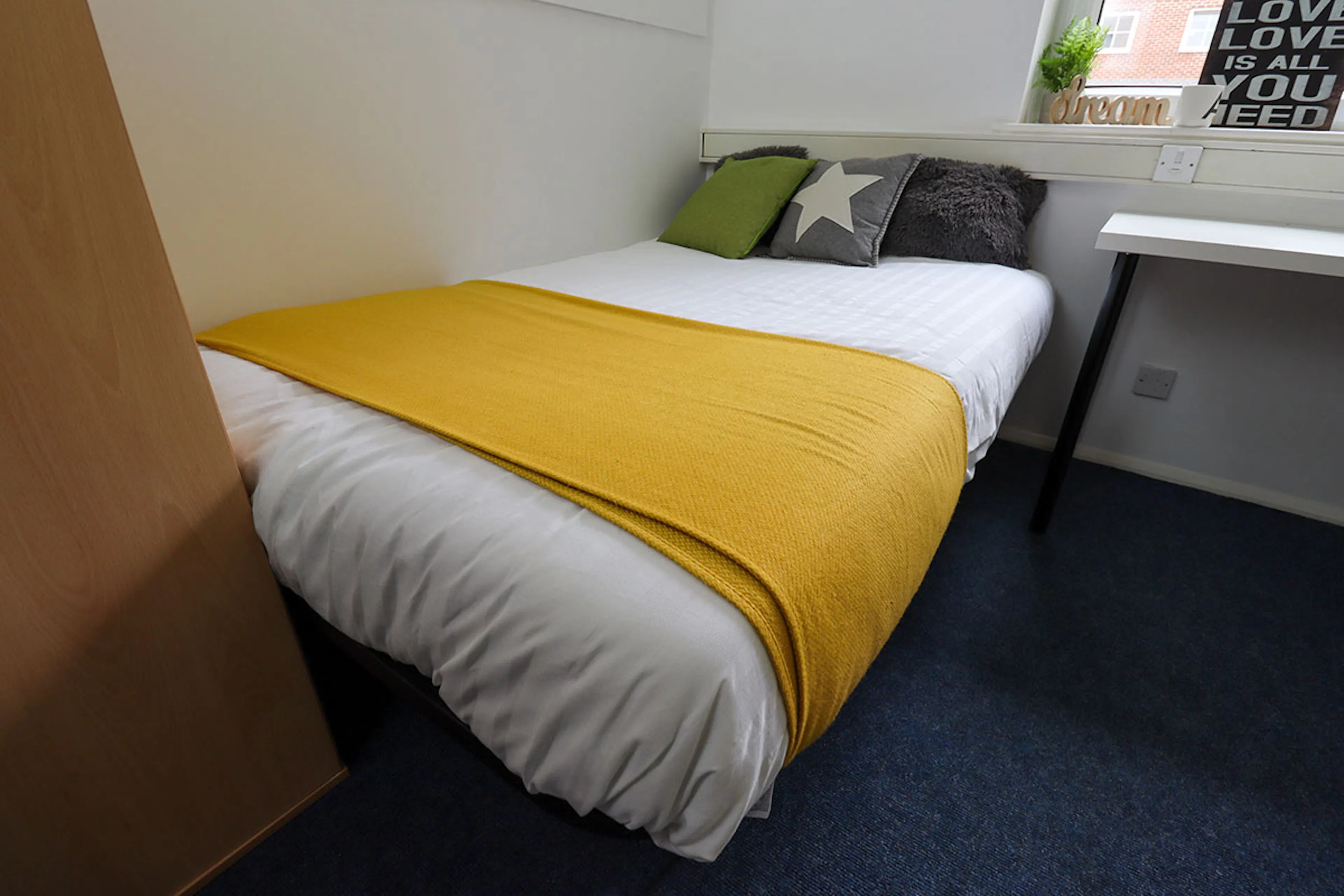 Standard Room ROOM 1