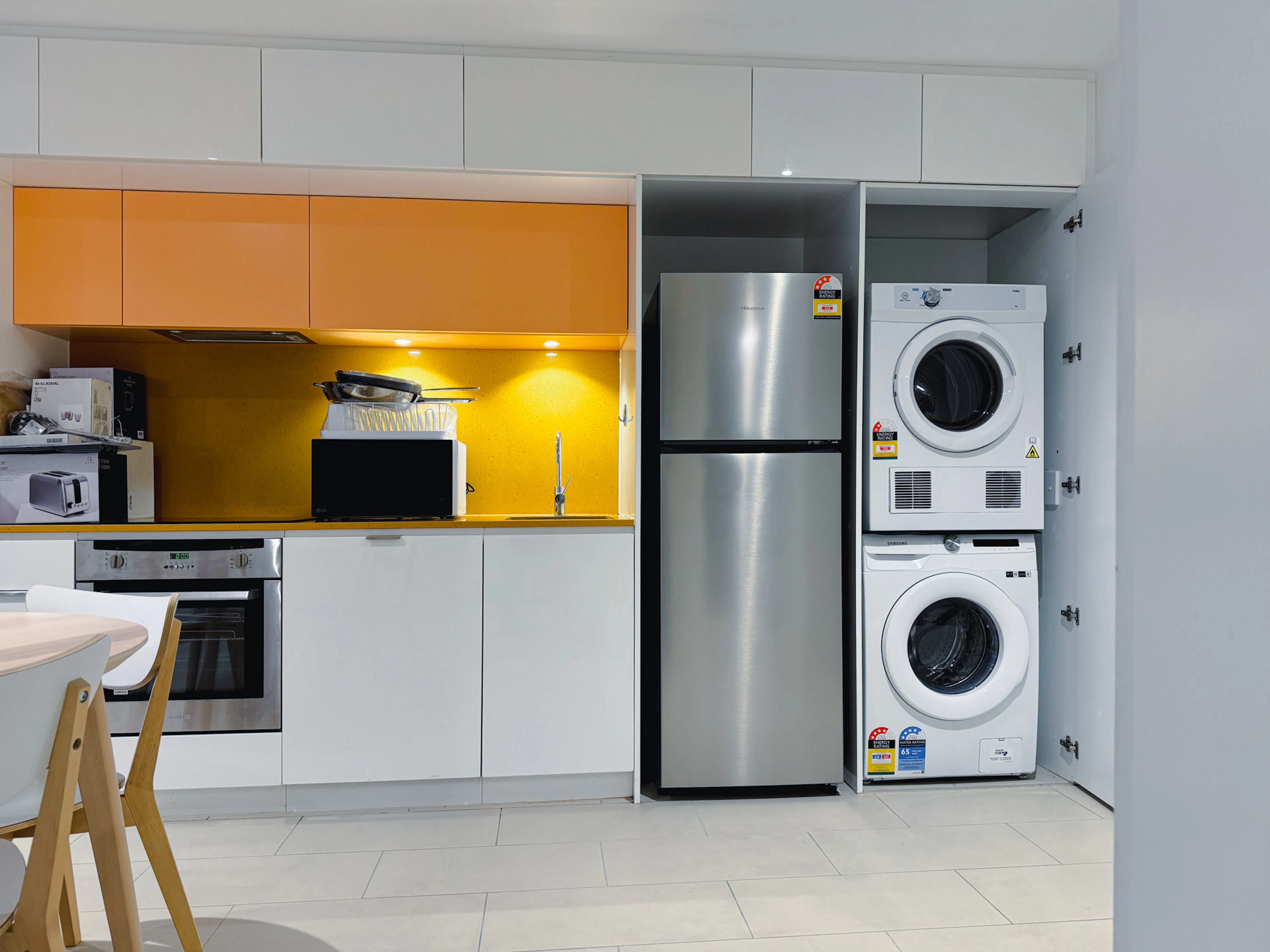 Master Room ( 2 bed,1Bath) KITCHEN 4