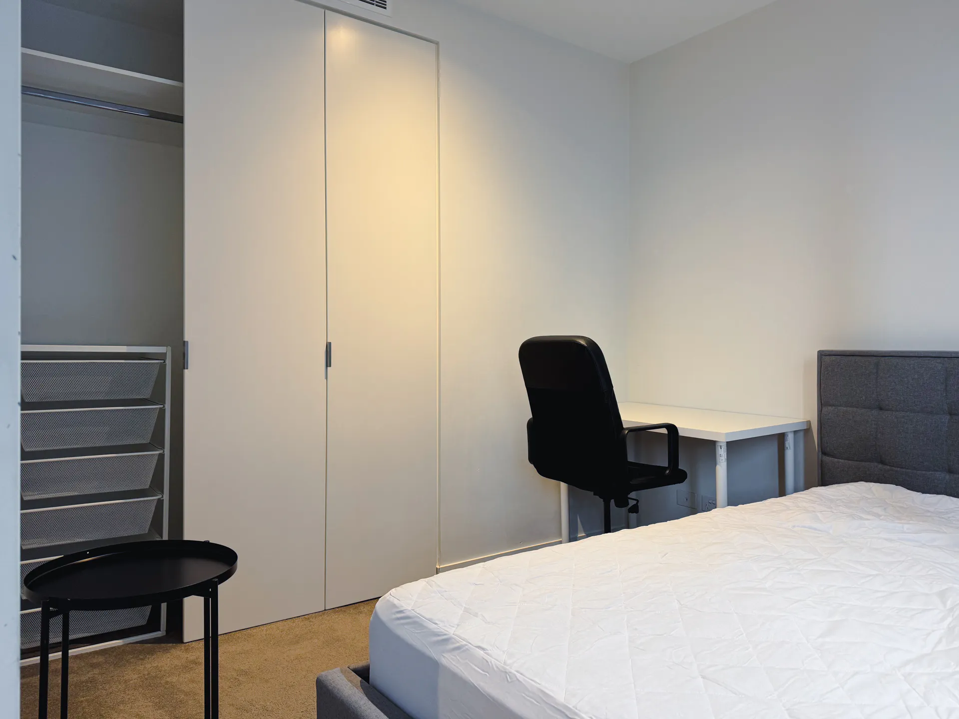 Master Room ( 2 bed,1Bath) ROOM 2