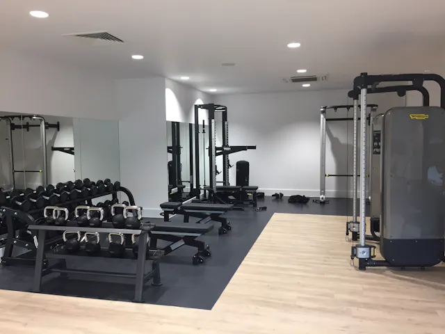 Studio room image 1