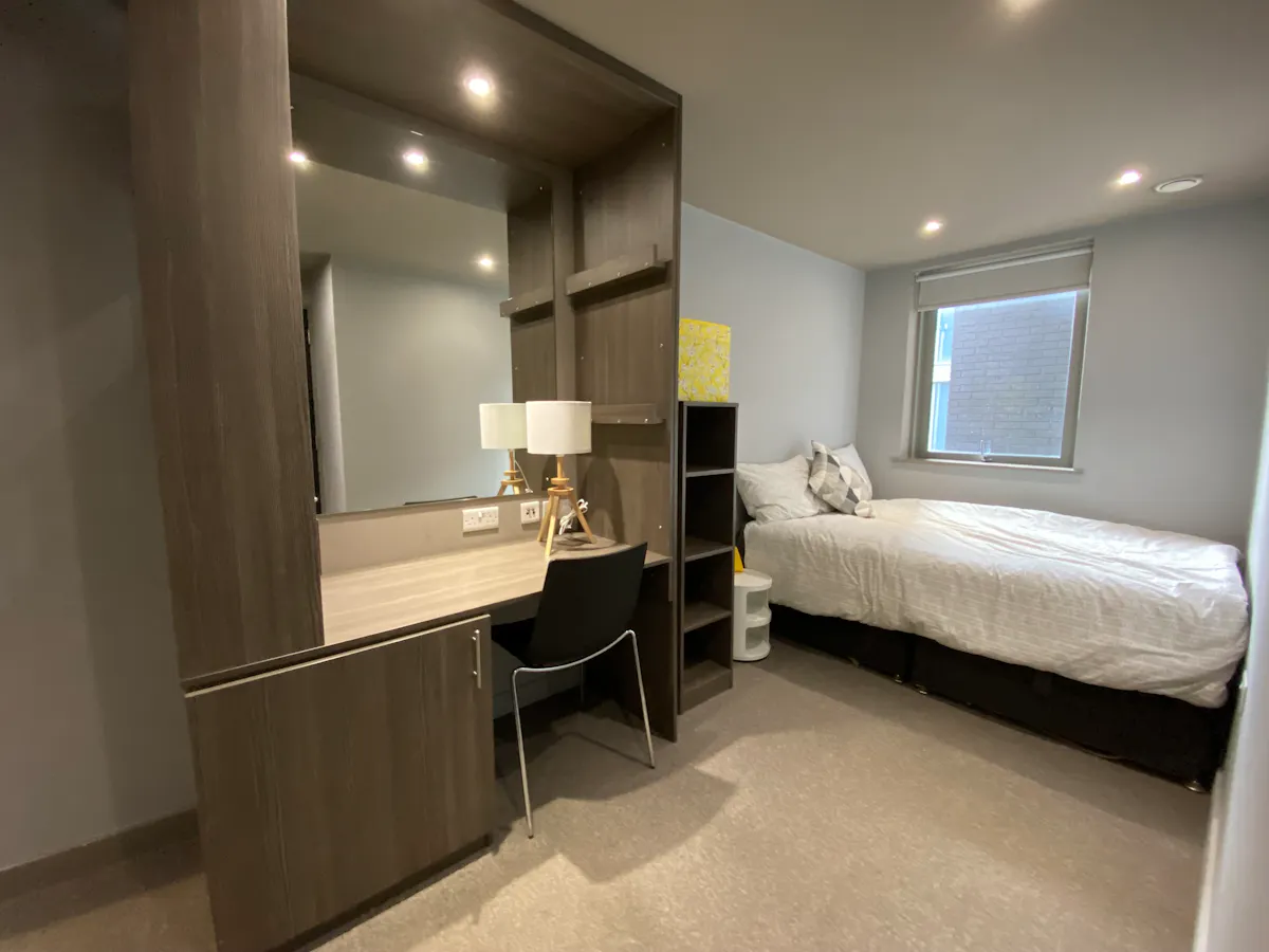 3 Bed Classic Ensuite ROOM