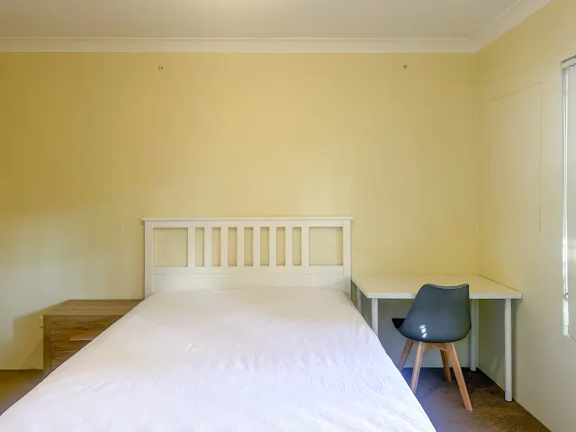 Third Room room image 2